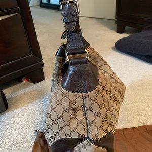 Authentic Gucci slouch purse